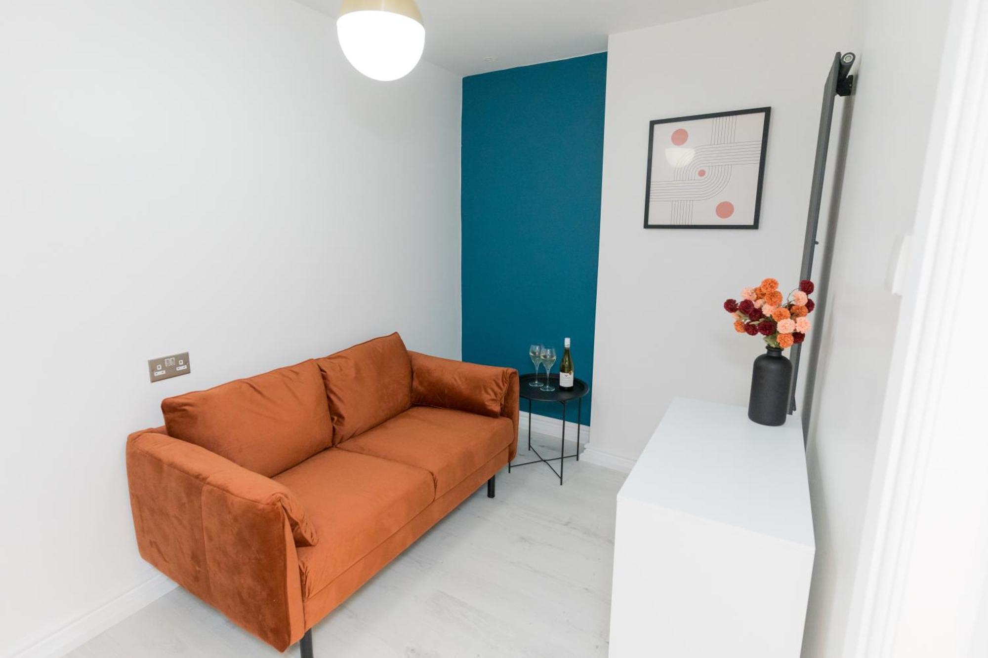 Luxurious 2 Bed Birmingham House Free Parking - Sleeps 6 Apartment Exterior photo