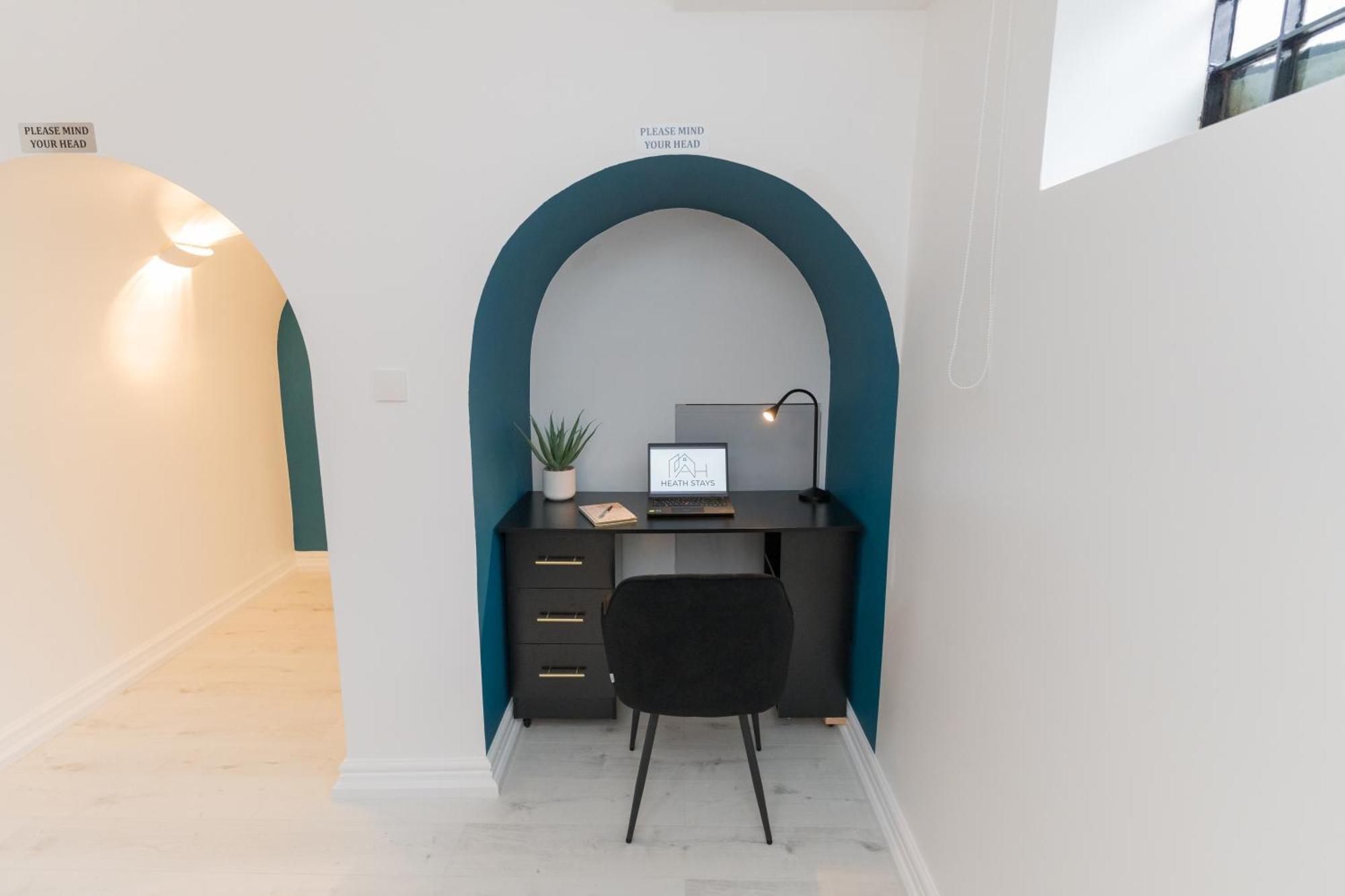 Luxurious 2 Bed Birmingham House Free Parking - Sleeps 6 Apartment Exterior photo